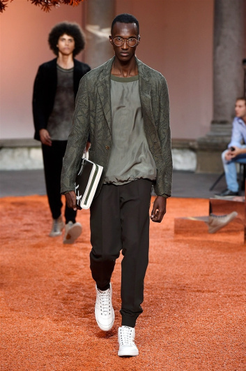 Fotoservizio/SS 2018/MEN/ERMENEGILDO ZEGNA/DP2/0