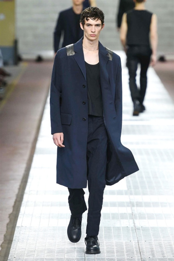 Fotoservizio/SS 2018/MEN/DIRK BIKKEMBERGS/DP2/0
