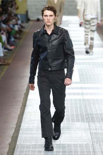 Fotoservizio/SS 2018/MEN/DIRK BIKKEMBERGS/DP2/10