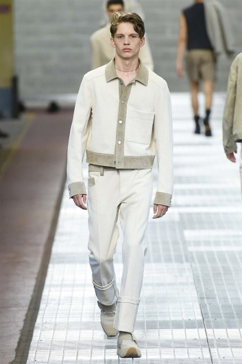 Fotoservizio/SS 2018/MEN/DIRK BIKKEMBERGS/DP2/4