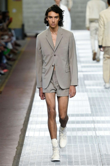 Fotoservizio/SS 2018/MEN/DIRK BIKKEMBERGS/DP2/7