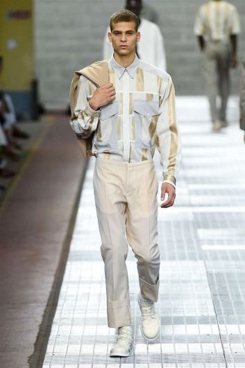 Fotoservizio/SS 2018/MEN/DIRK BIKKEMBERGS/DP2/9