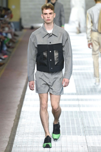 Fotoservizio/SS 2018/MEN/DIRK BIKKEMBERGS/DP2/1