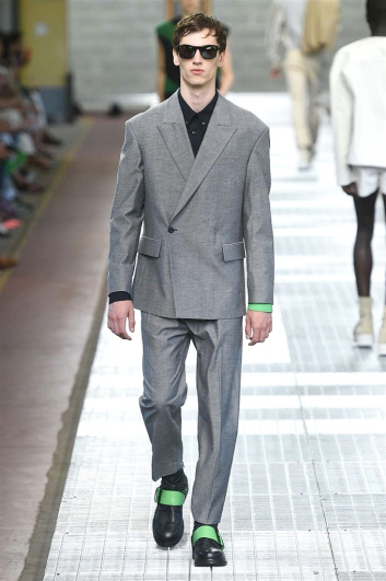 Fotoservizio/SS 2018/MEN/DIRK BIKKEMBERGS/DP2/2