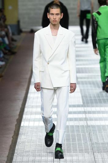 Fotoservizio/SS 2018/MEN/DIRK BIKKEMBERGS/DP2/10