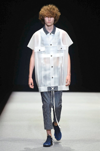 Fotoservizio/SS 2018/MEN/MUNSOO KWON/DP2/9