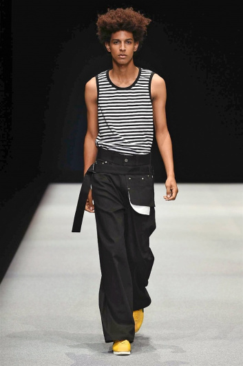 Fotoservizio/SS 2018/MEN/MUNSOO KWON/DP2/2