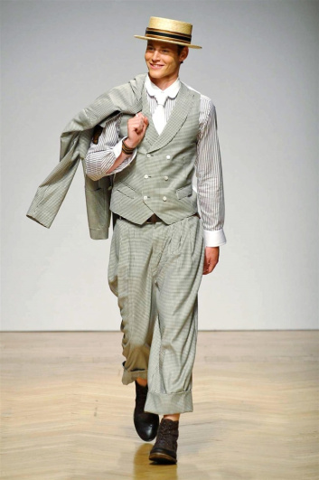 Fotoservizio/SS 2018/MEN/DAKS/DP2/8