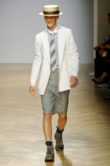 Fotoservizio/SS 2018/MEN/DAKS/DP2/10