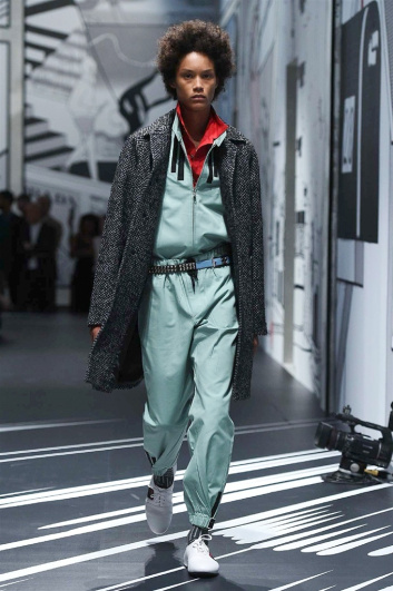 Fotoservizio/SS 2018/MEN/PRADA/DP2/0