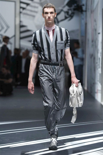 Fotoservizio/SS 2018/MEN/PRADA/DP2/5