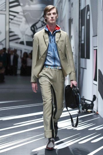 Fotoservizio/SS 2018/MEN/PRADA/DP2/9