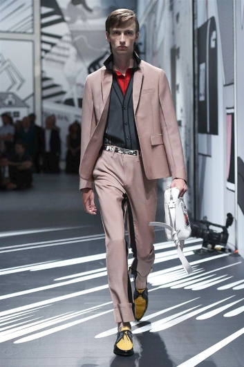 Fotoservizio/SS 2018/MEN/PRADA/DP2/10