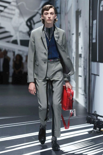 Fotoservizio/SS 2018/MEN/PRADA/DP2/11