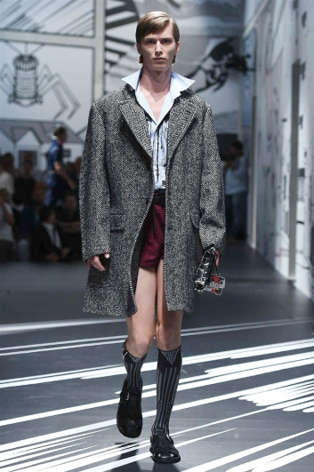 Fotoservizio/SS 2018/MEN/PRADA/DP2/4