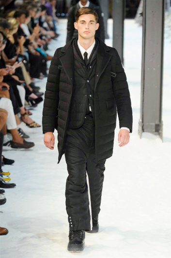 Fotoservizio/SS 2018/MEN/MONCLER GAMME BLEU/DP2/1
