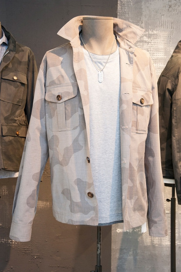 Fotoservizio/SS 2018/MEN/ELEVENTY/DP2/9