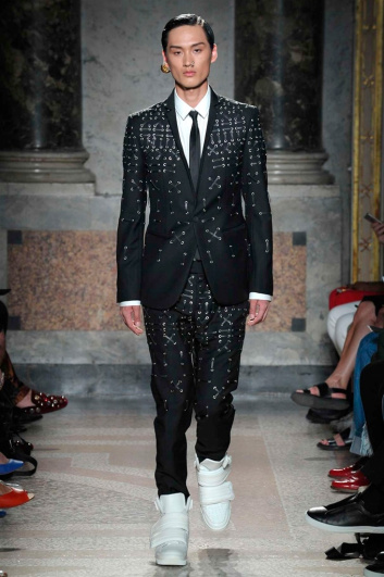 Fotoservizio/SS 2018/MEN/LES HOMMES/DP2/14
