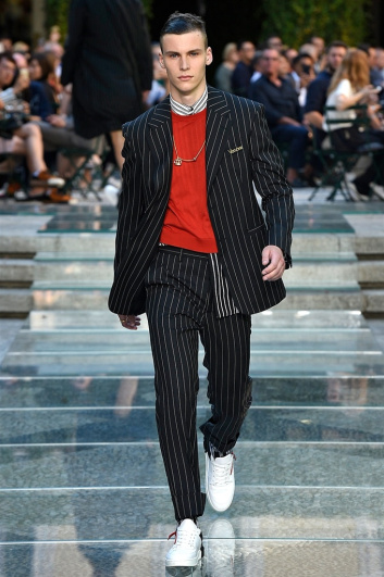 Fotoservizio/SS 2018/MEN/VERSACE/DP2/0