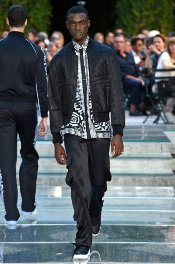 Fotoservizio/SS 2018/MEN/VERSACE/DP2/7