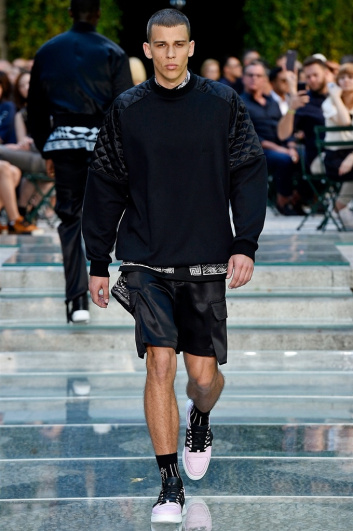 Fotoservizio/SS 2018/MEN/VERSACE/DP2/8