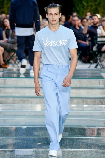 Fotoservizio/SS 2018/MEN/VERSACE/DP2/10