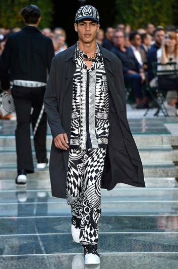 Fotoservizio/SS 2018/MEN/VERSACE/DP2/7