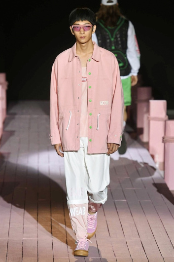 Fotoservizio/SS 2018/MEN/GCDS/DP2/10