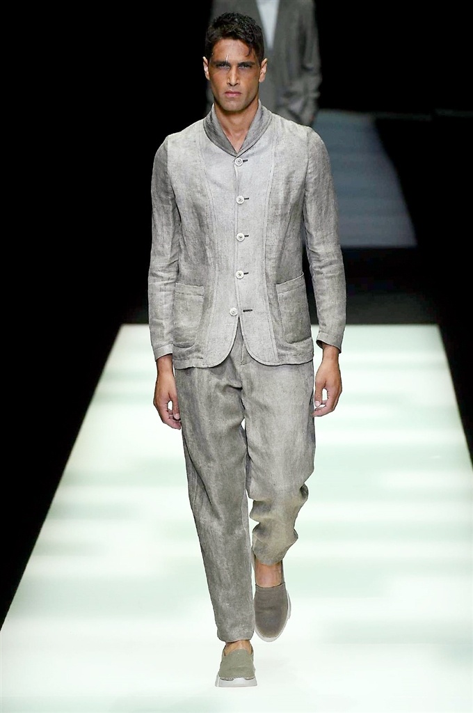 Fotoservizio/SS 2018/MEN/GIORGIO ARMANI/DP2/3