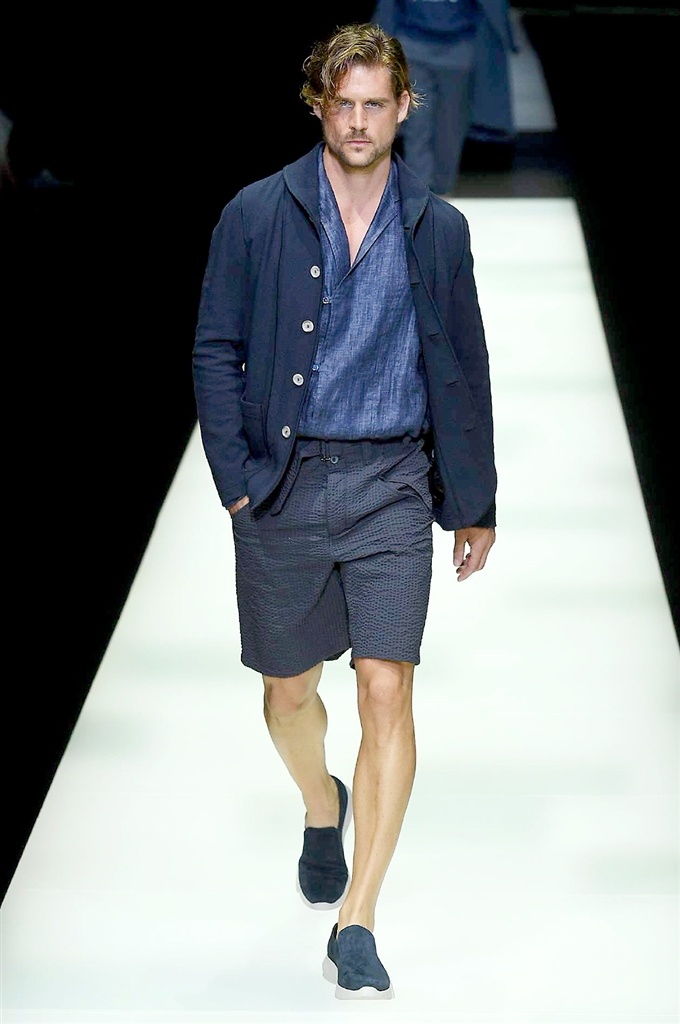 Fotoservizio/SS 2018/MEN/GIORGIO ARMANI/DP2/0
