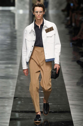 Fotoservizio/SS 2018/MEN/FENDI/DP2/3