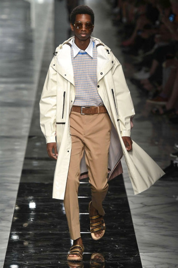 Fotoservizio/SS 2018/MEN/FENDI/DP2/7