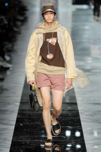 Fotoservizio/SS 2018/MEN/FENDI/DP2/16