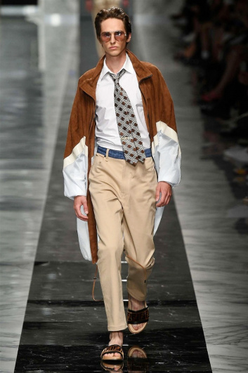 Fotoservizio/SS 2018/MEN/FENDI/DP2/2