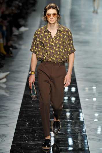 Fotoservizio/SS 2018/MEN/FENDI/DP2/25