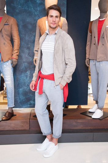 Fotoservizio/SS 2018/MEN/ELEVENTY/DP2/55