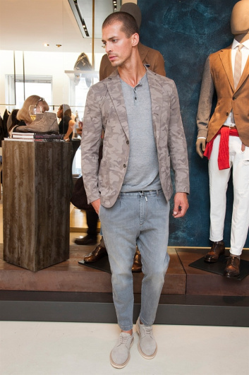 Fotoservizio/SS 2018/MEN/ELEVENTY/DP2/209