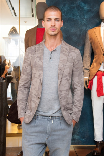 Fotoservizio/SS 2018/MEN/ELEVENTY/DP2/211