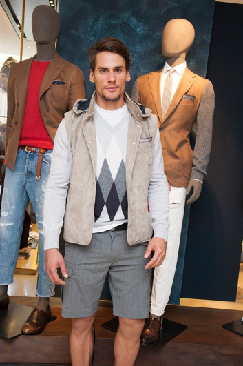 Fotoservizio/SS 2018/MEN/ELEVENTY/DP2/223