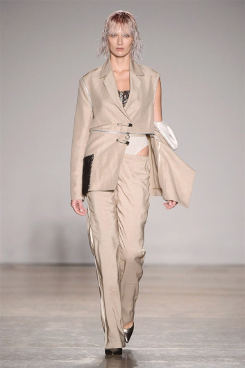 Fotoservizio/SS 2018/WOMEN/GRINKO/DP2/23