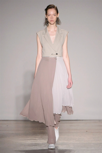 Fotoservizio/SS 2018/WOMEN/GRINKO/DP2/25