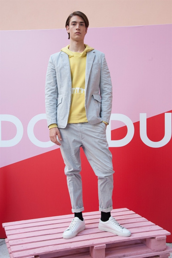 Fotoservizio/SS 2018/MEN/DONDUP/DP2/5