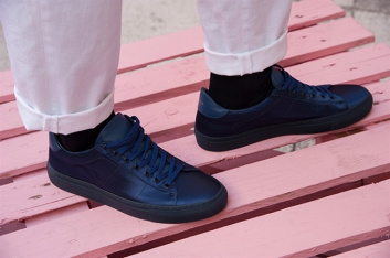 Fotoservizio/SS 2018/MEN/DONDUP/DP2/18
