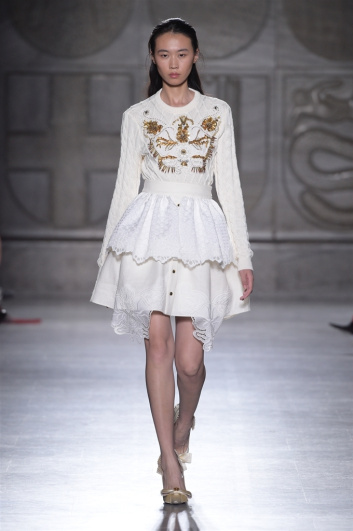 Fotoservizio/SS 2018/WOMEN/FAUSTO PUGLISI/DP2/4