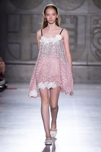 Fotoservizio/SS 2018/WOMEN/FAUSTO PUGLISI/DP2/2