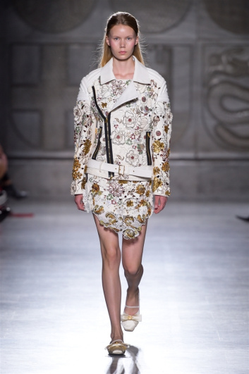 Fotoservizio/SS 2018/WOMEN/FAUSTO PUGLISI/DP2/7