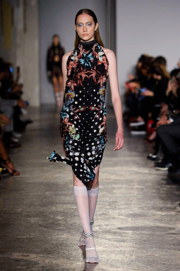 Fotoservizio/SS 2018/WOMEN/FRANCESCO SCOGNAMIGLIO/DP2/6