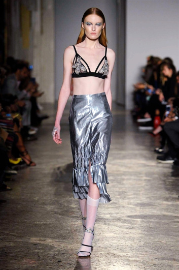 Fotoservizio/SS 2018/WOMEN/FRANCESCO SCOGNAMIGLIO/DP2/15