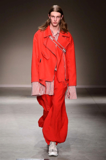 Fotoservizio/SS 2018/WOMEN/ANGEL CHEN/DP2/7