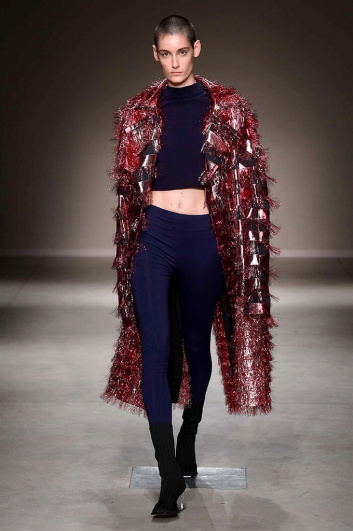 Fotoservizio/SS 2018/WOMEN/ANGEL CHEN/DP2/0